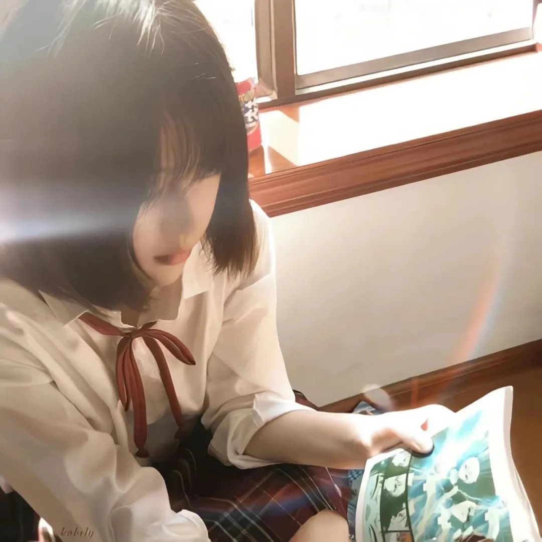 红色八爪女封面